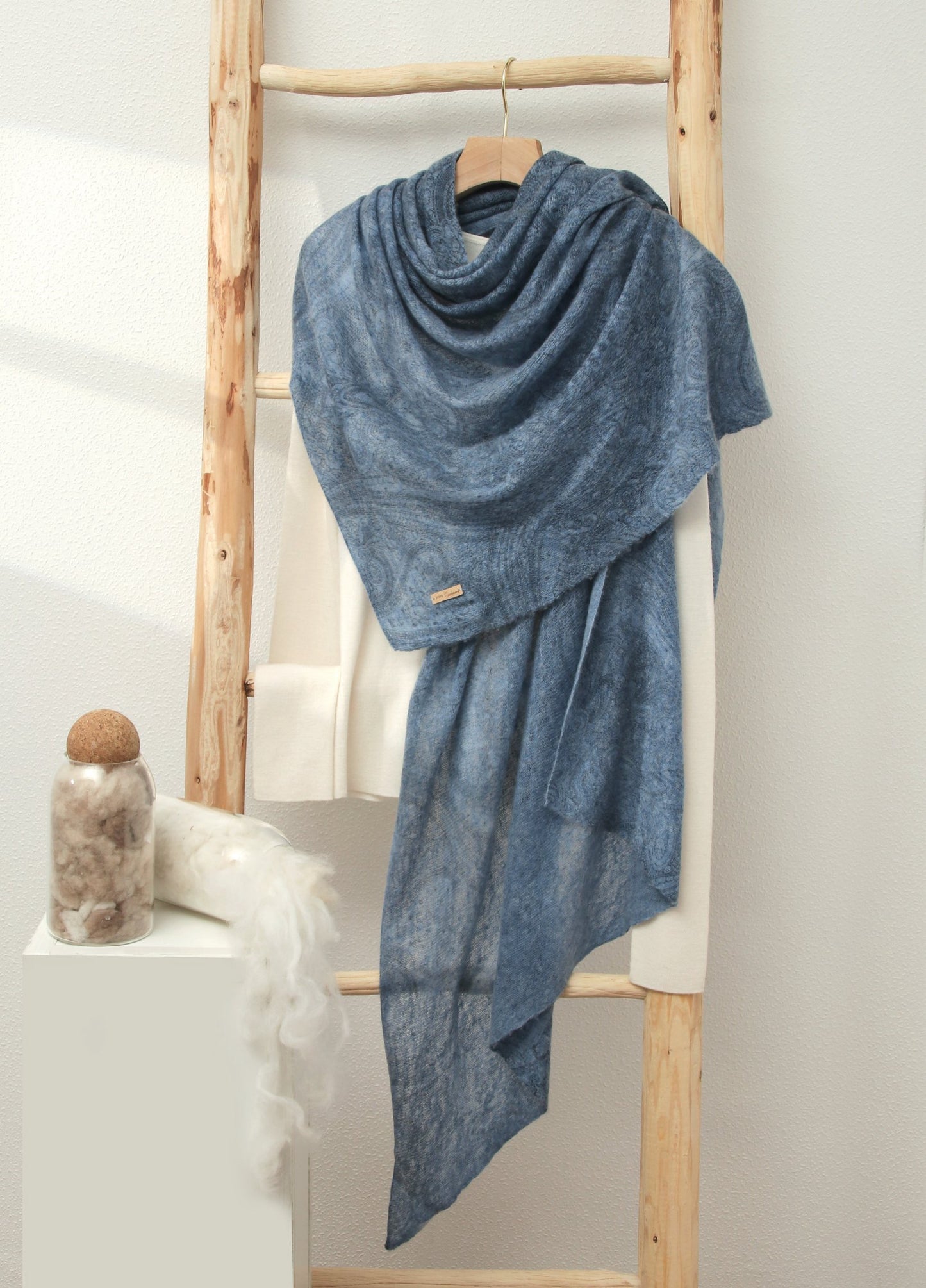 Jacquard Woven Pure Cashmere Scarf